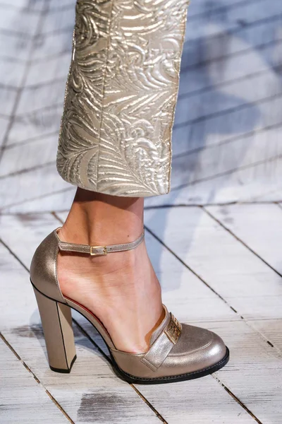 Look 51